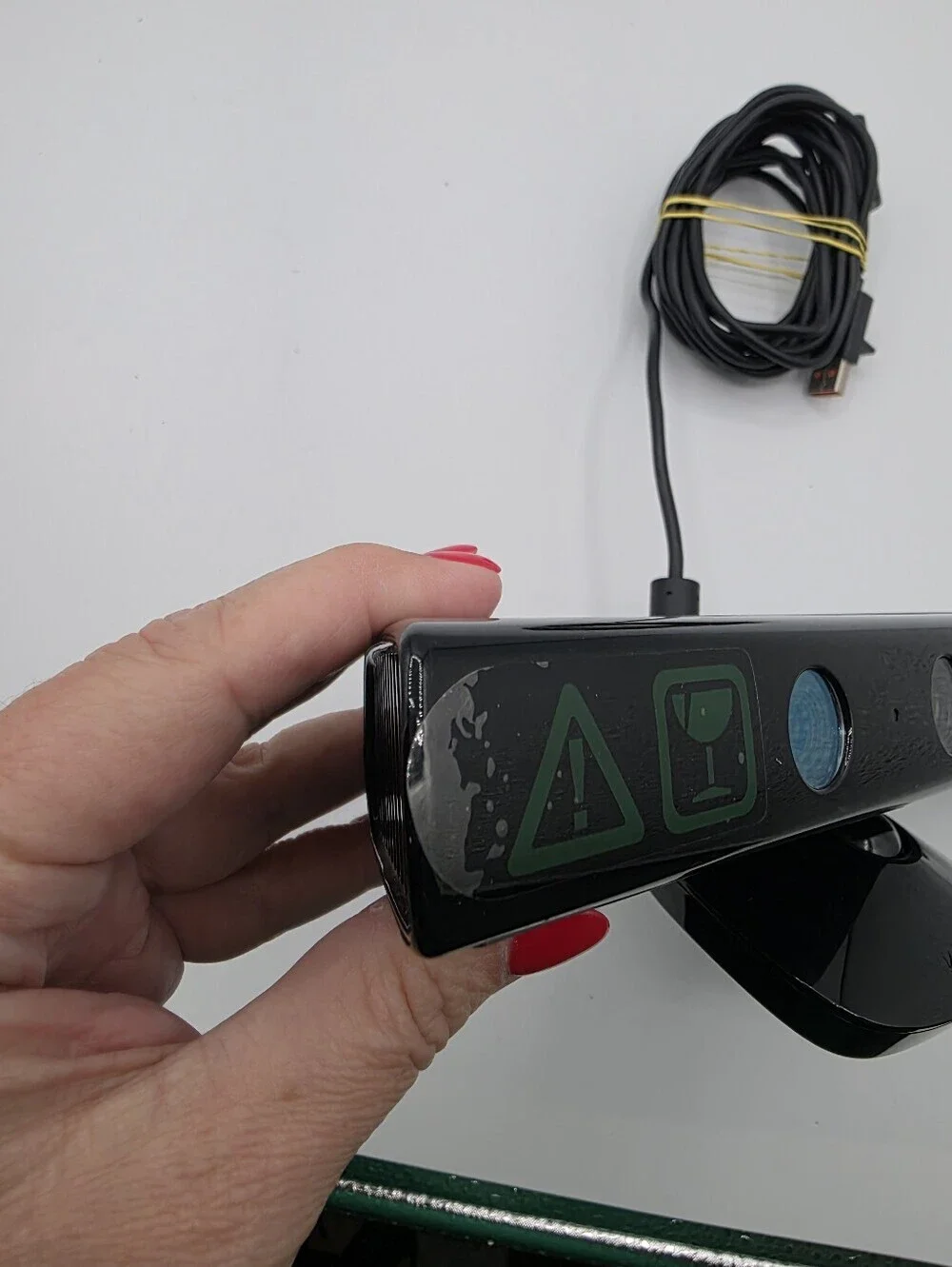 Microsoft Xbox 360 Kinect Sensor Bar Gaming Video Game TESTED Excellent Cond